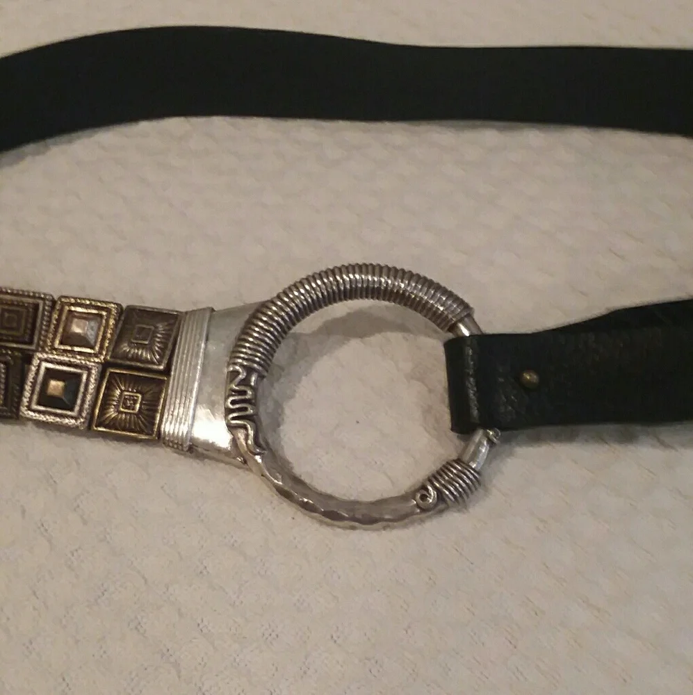 Chico's Wide Leather And Metal Belt